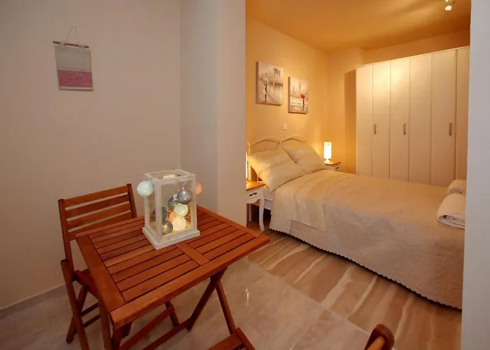 Few Steps From The Center - New And Modern For 4 Persons * Zadar